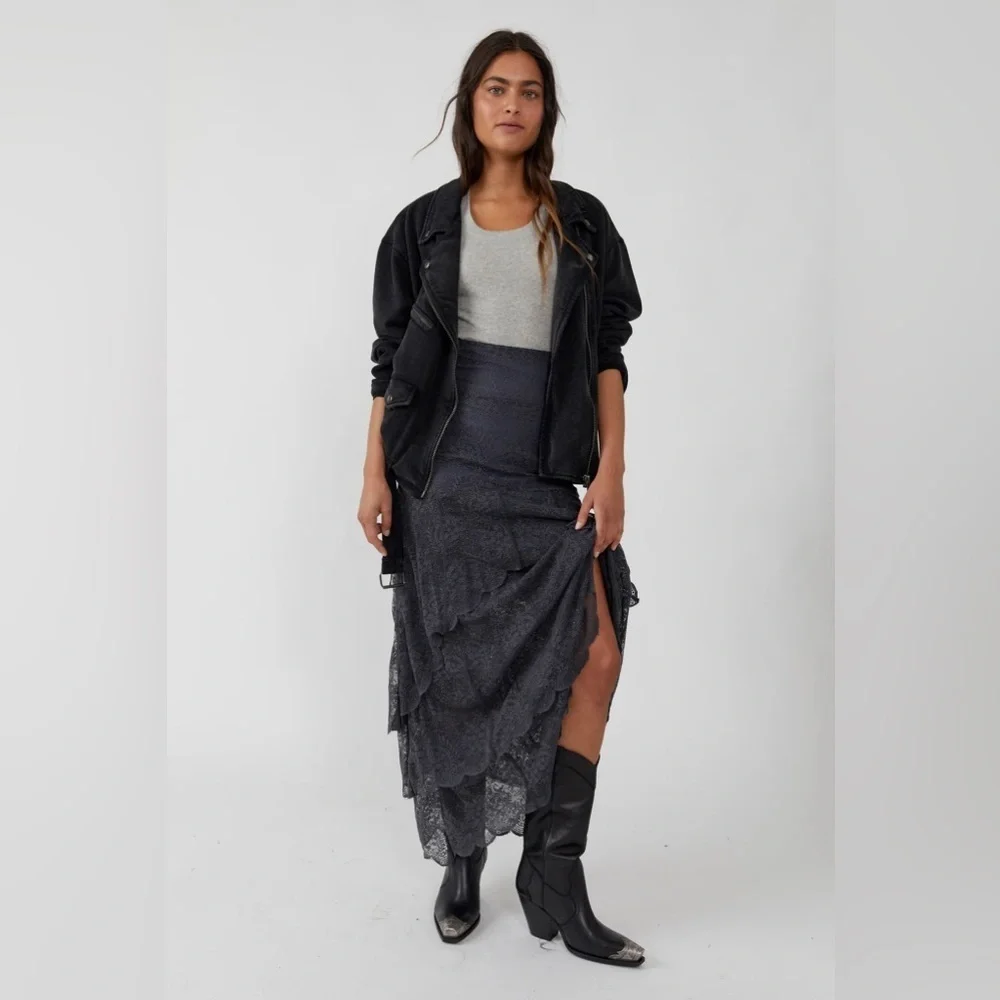 Free People tiers scalloped
